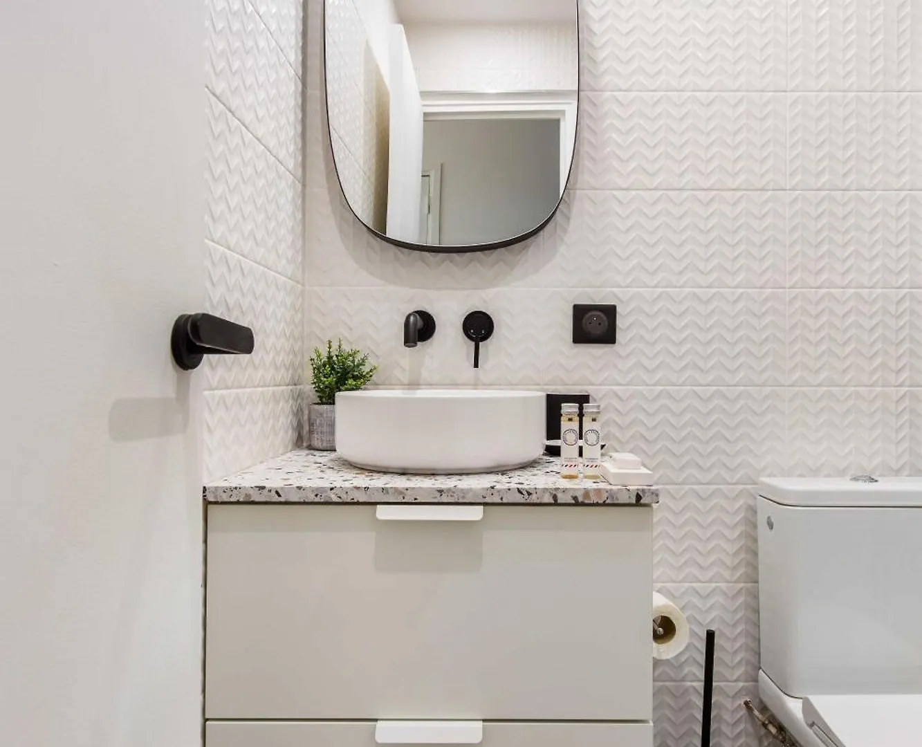 Comfortable Studio - 2P - Sentier Paris 0*,  France